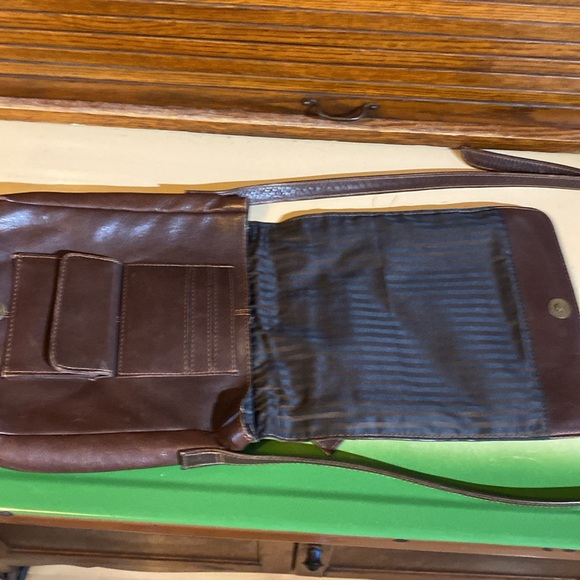 Made in India, very soft, brown leather - Picture 3 of 7